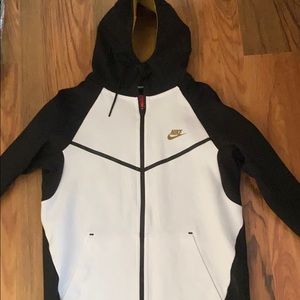 Nike Sportswear Tech Fleece Windrunner